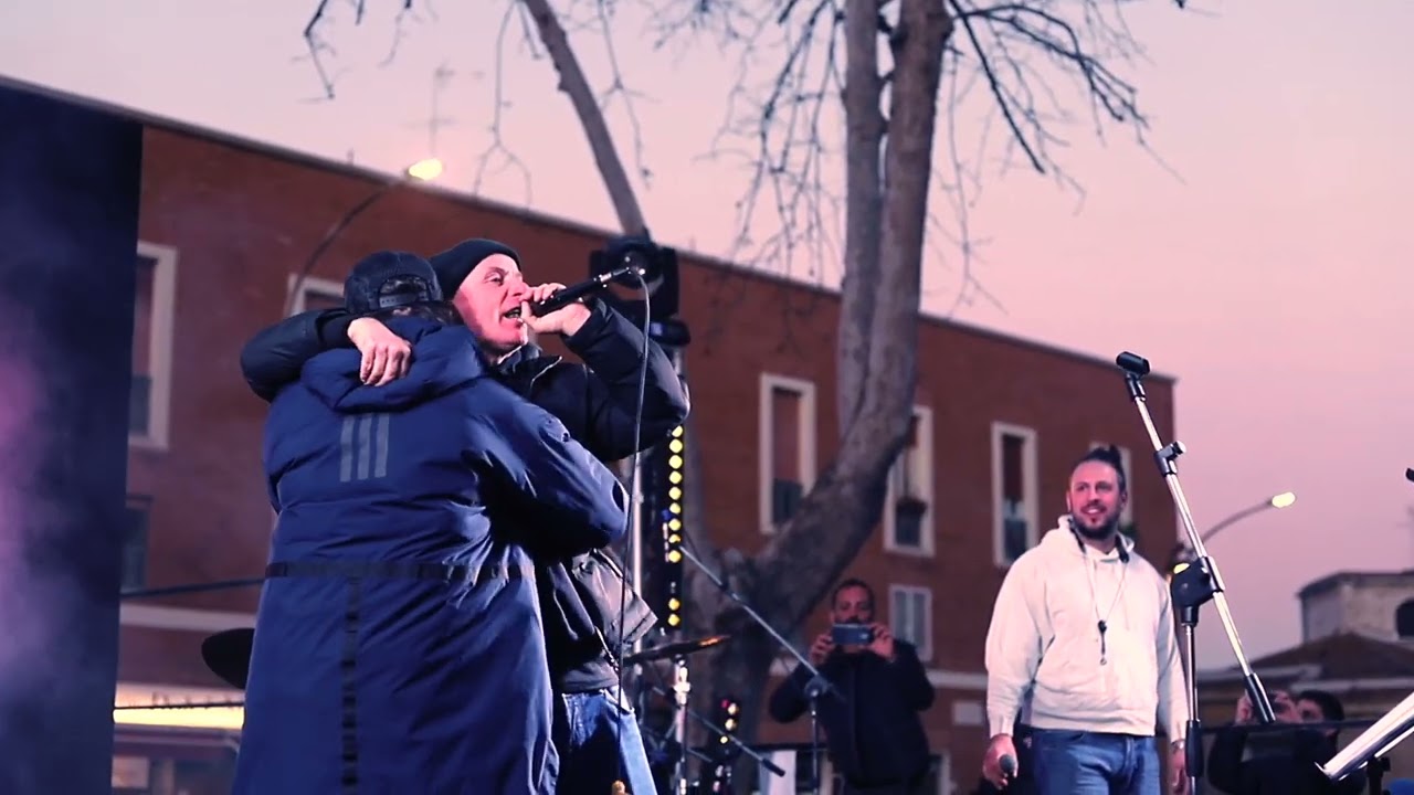Piotta feat Assalti Frontali - 'Na Notte Infame (Live)