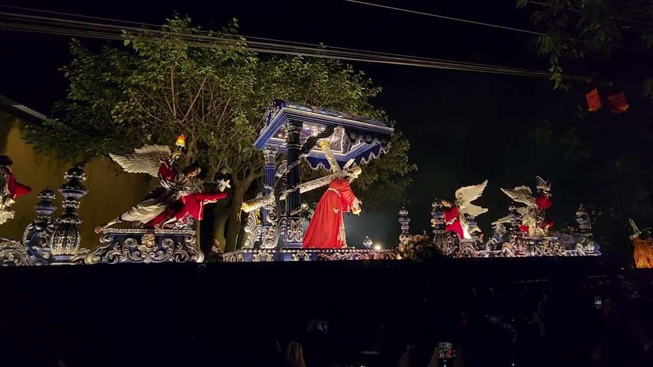  Nasareno Jesús de Santa Ana  y nJesús de la ulmildad 