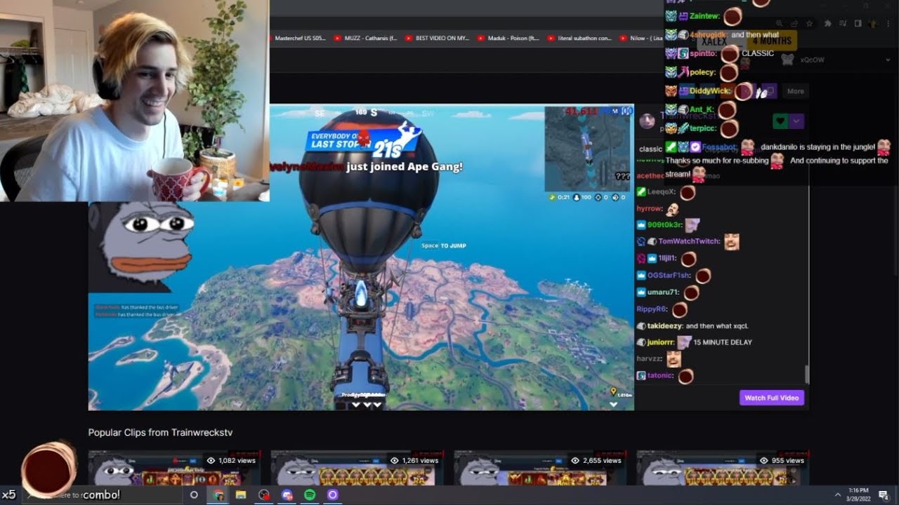 xQc отреагировал на 15-минутную задержку крушения поезда...