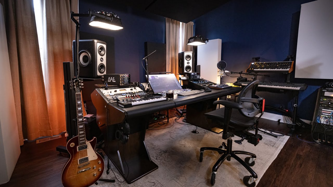 How I use LIGHTING in my Home Studio