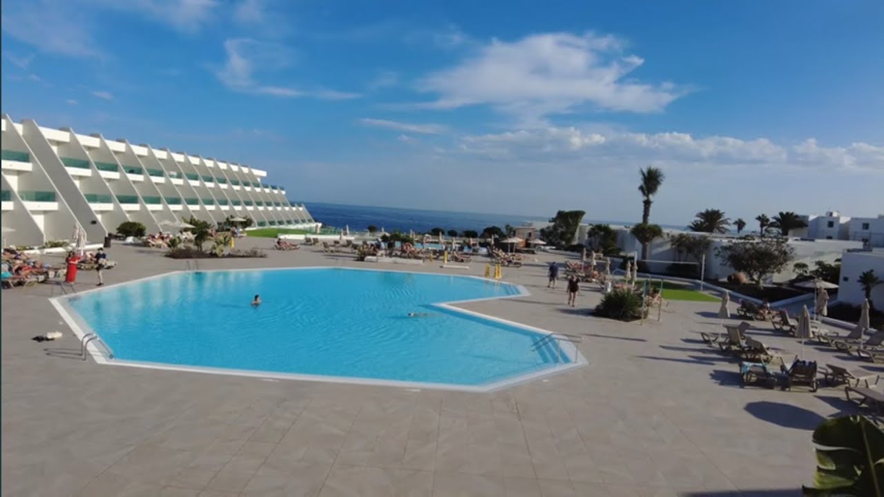 LANZAROTE Costa Teguise - Radisson Blu Hotel ( Coronas Playa )