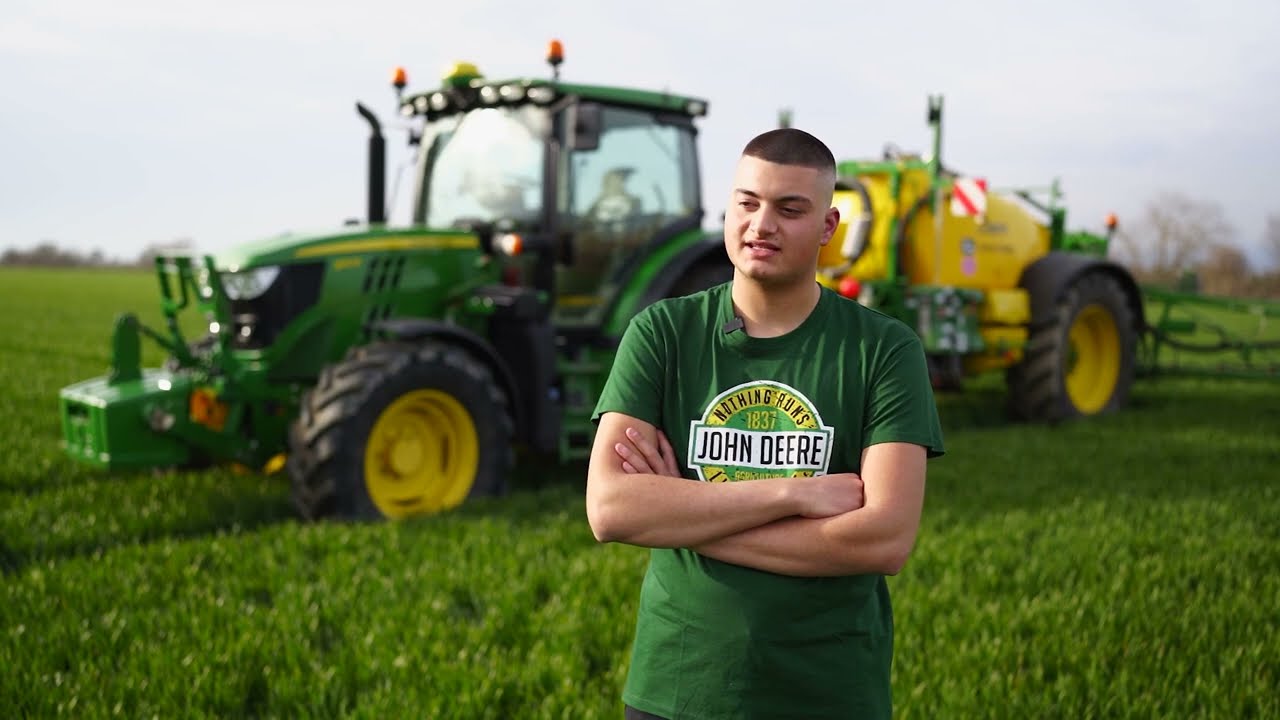 Ημερολόγιο Πελάτη: John Deere 6110R  & Sprayer M740i 🚜💦@agrotechgreece