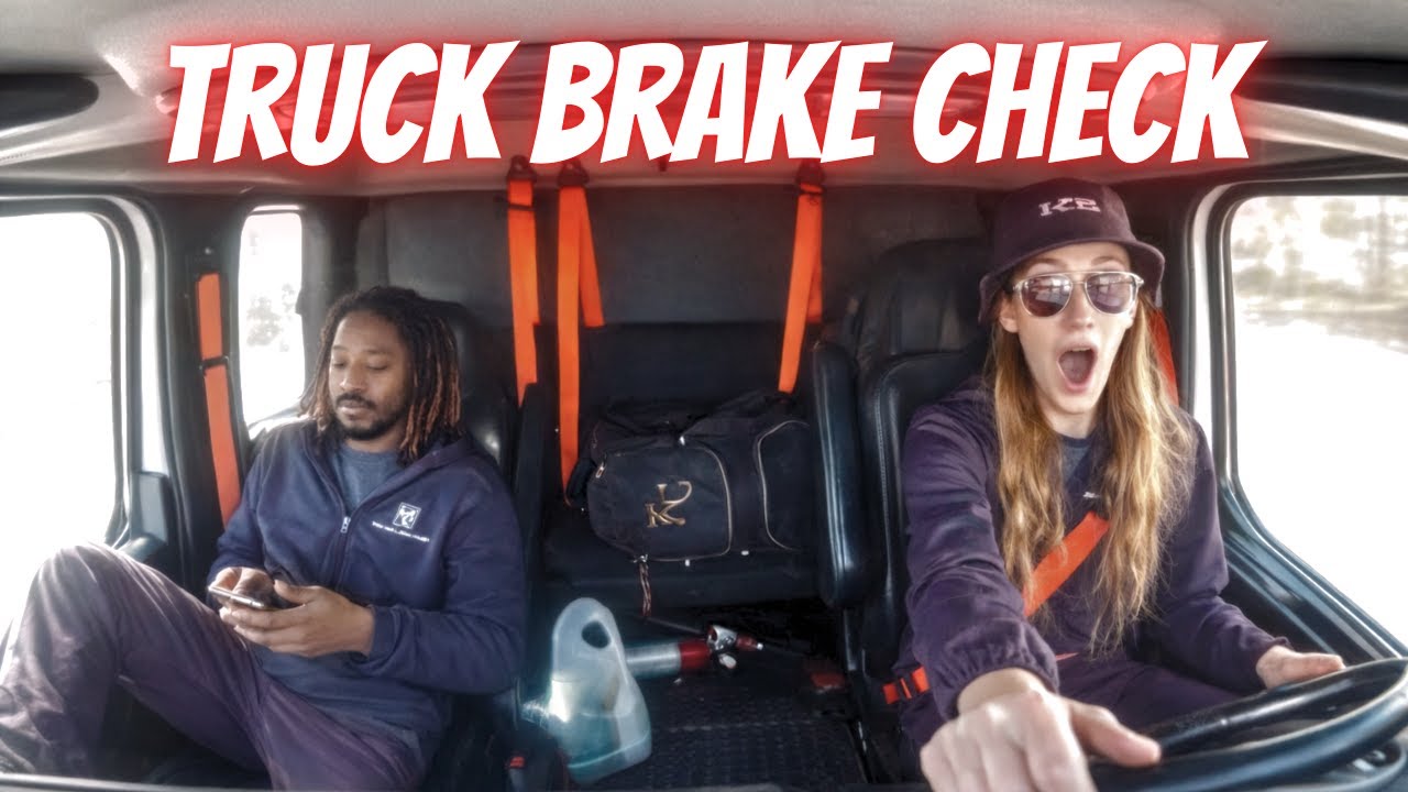 Aggressive Driver Brake-Checks Semi &ndash; Bad drivers & Driving fails #1489