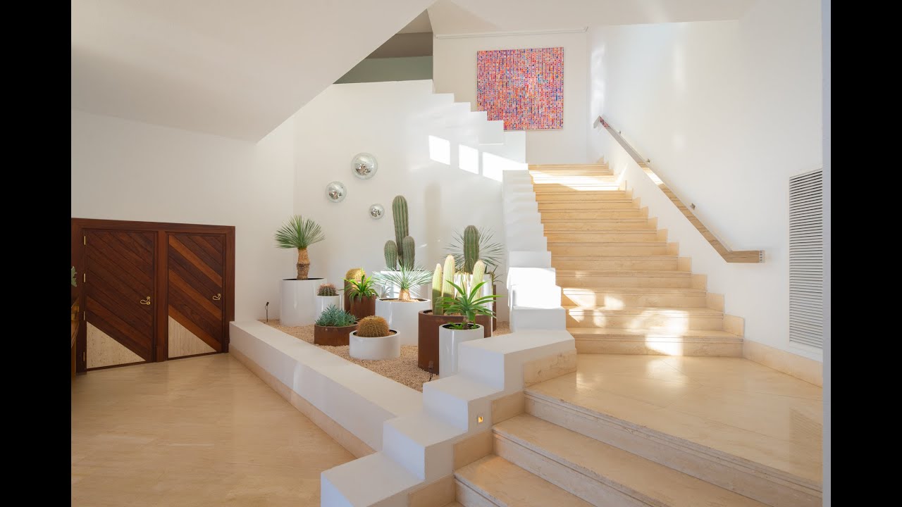 Exclusive Drone Tour of Can Sakhara – Ibiza’s Ultimate Luxury Villa