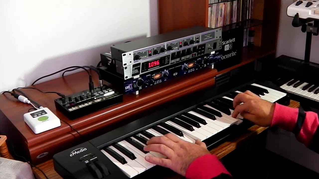 Miditech eMedia Midiplus mini engine pro Aphex 108 ART DPS2 Behringer DSP2024p Superteclados.com