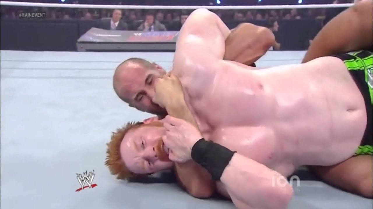 Antonio Cesaro - Cross Face Chicken Wing