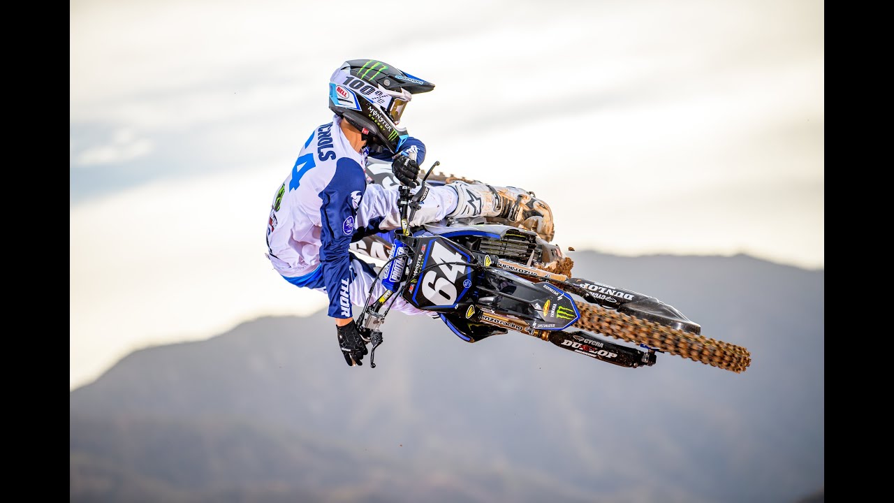 10 Minutes of the best sounding 250 four strokes ever! Star Racing Yamaha