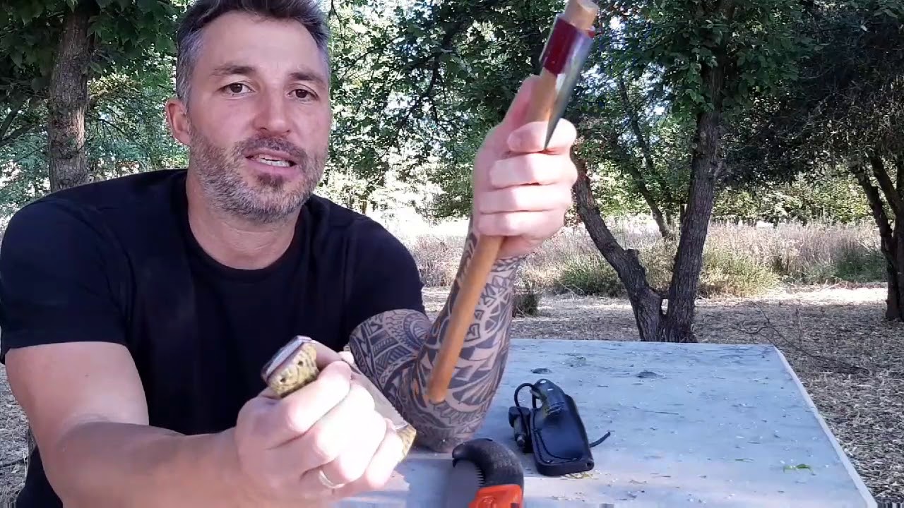 Cuchillo-sierra  vs  navaja-hacha(duo de supervivencia)cual sería vuestra opción?