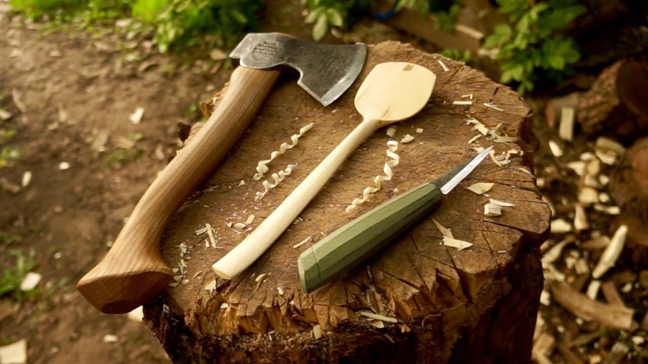 Calm Carving | How I Made A Versatile Cooking Spatula From A Maple Log With Just An Axe And Knife