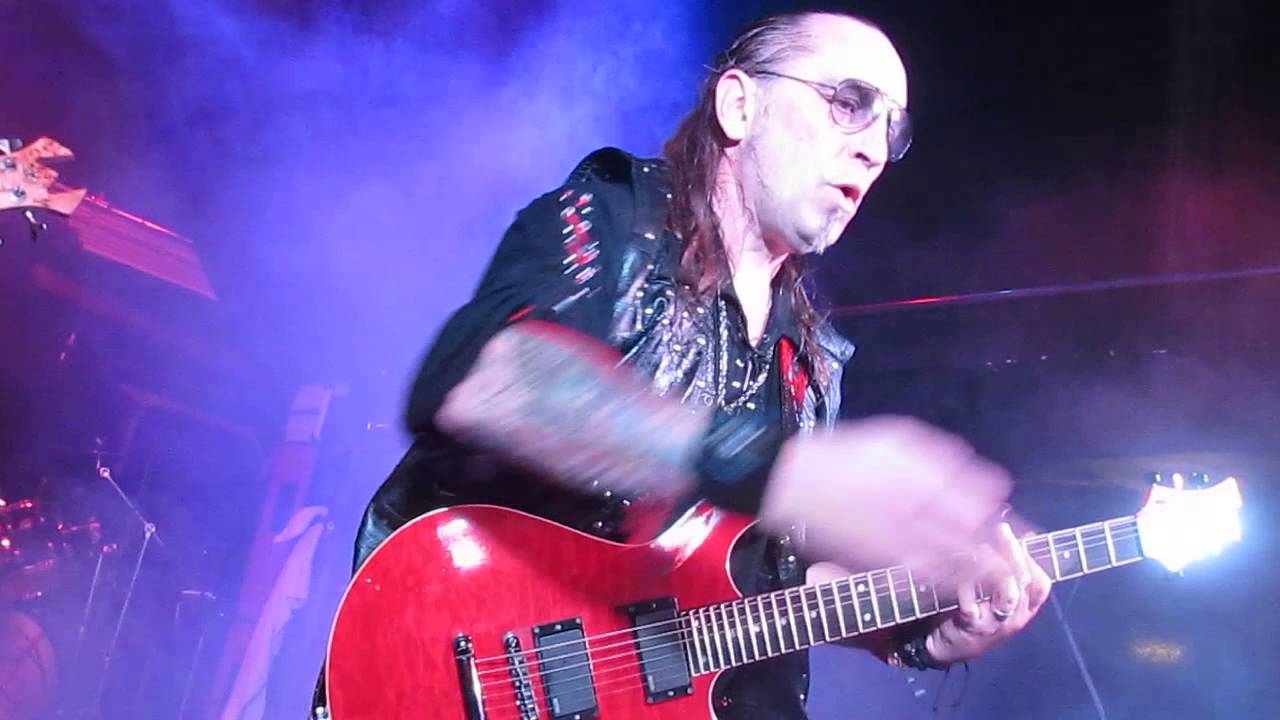 VENOM INC. - Black Metal - Live at RCA Club - Portugal 2015