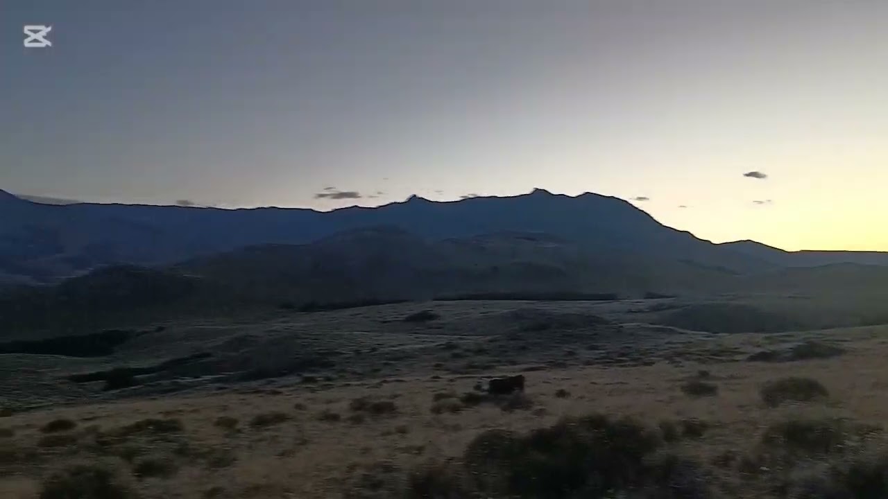 Camino a LOMA DEL PLIEGUE TUMBADO el Chalten Argentina.