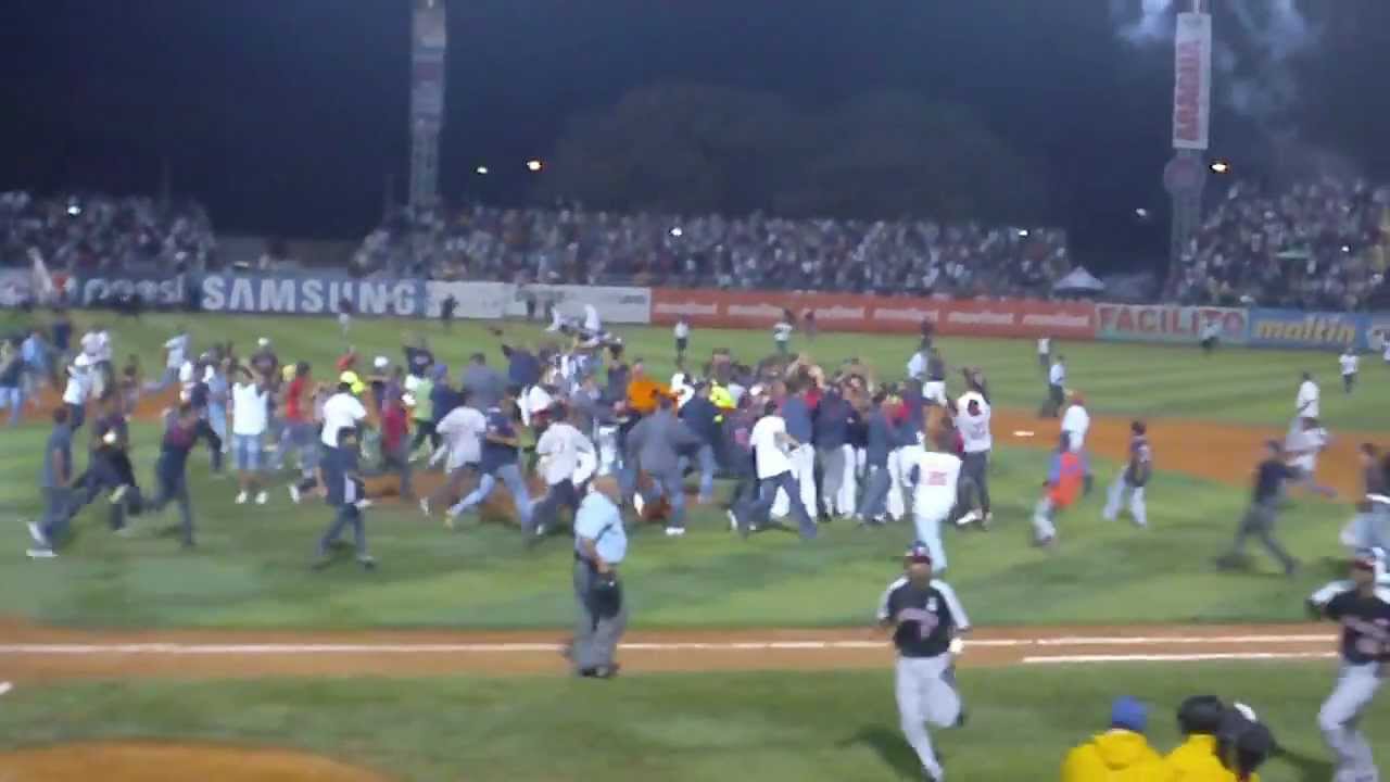 FDS - ULTIMO OUT - TIGRES CAMPEONES 2012