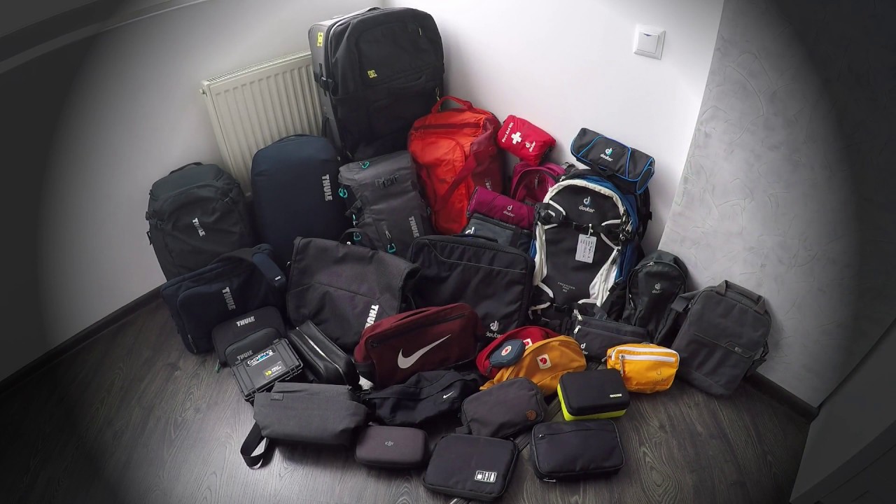 Incase Nylon Accessory Organizer.