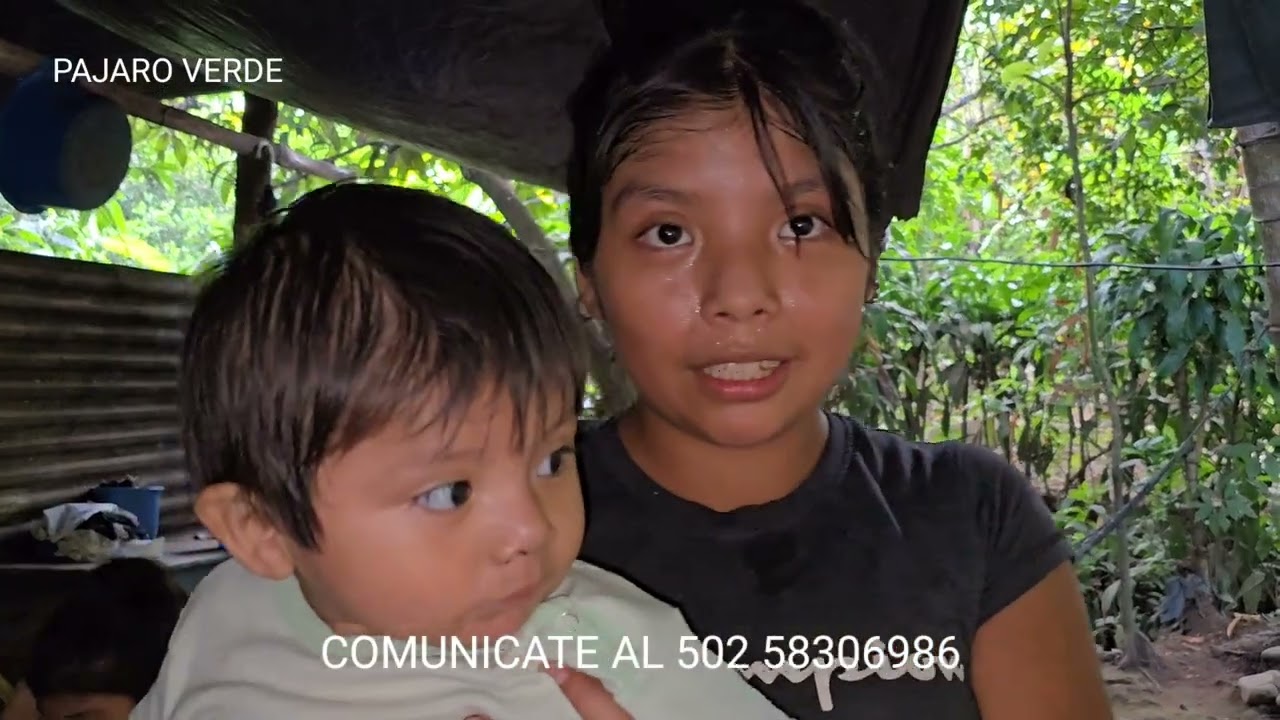 Gladys desea estudiar pero no puede por cuidae a sus hermanos. Ojala encuentre un padrino o madrina
