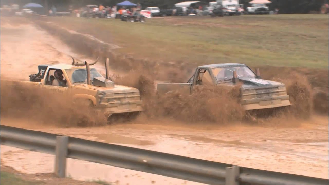 Lucas Oil...On The Edge! Episode 178 - Mud Bogg / Legends Race