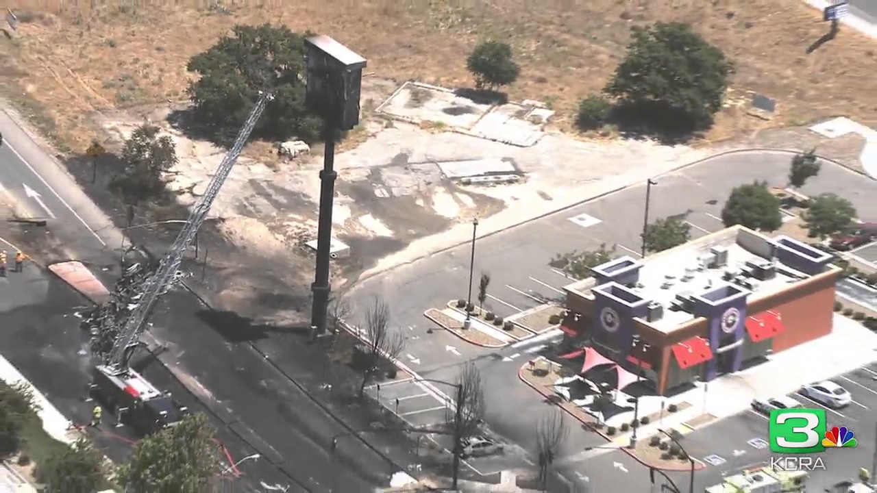 LiveCopter 3 shows aftermath Atwater of tanker truck fire