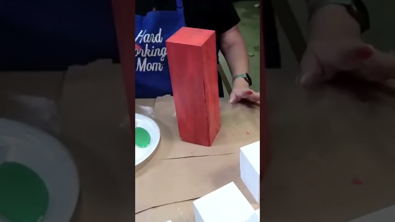 Let&rsquo;s make block Christmas presents using scrap 4x4 wood #crafts #craftideas #christmasdecoration