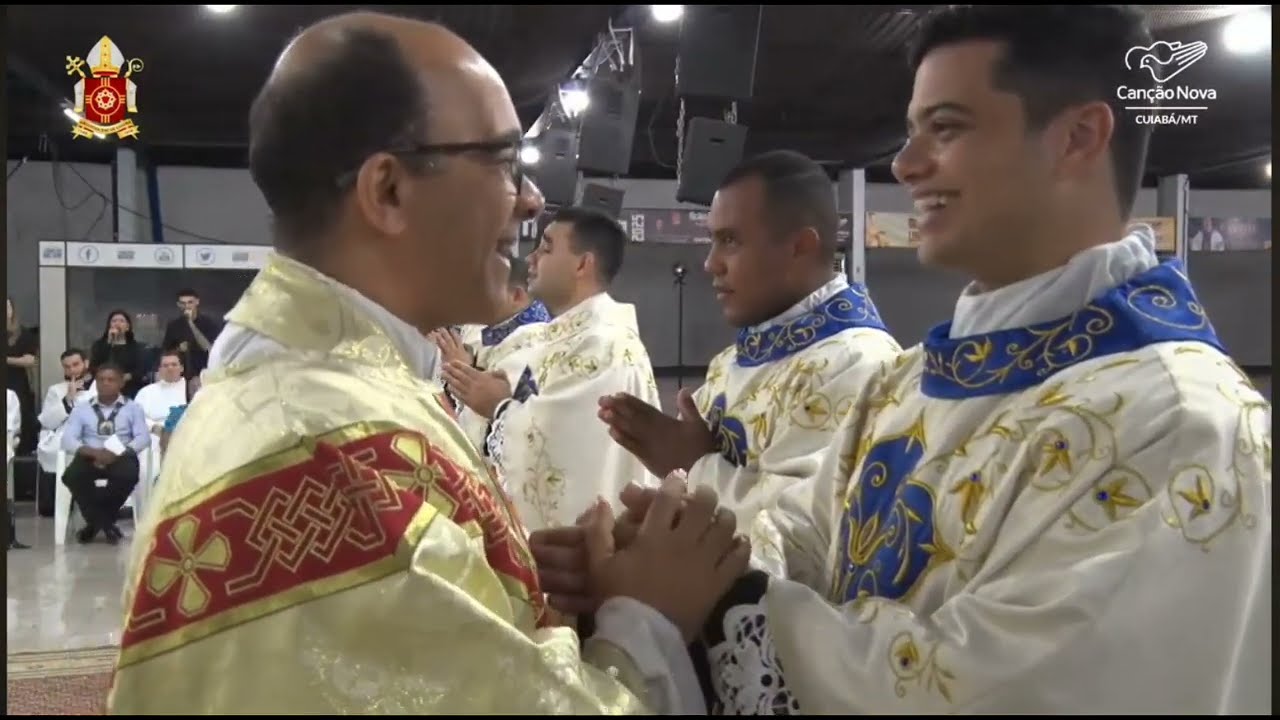 Abraço dos Padres | Ordenação Sacerdotal Arquidiocese de Cuiabá - MT.