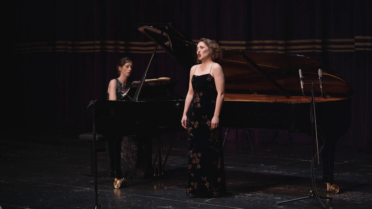 #OpertrotzCorona: Rachael Wilson singt 