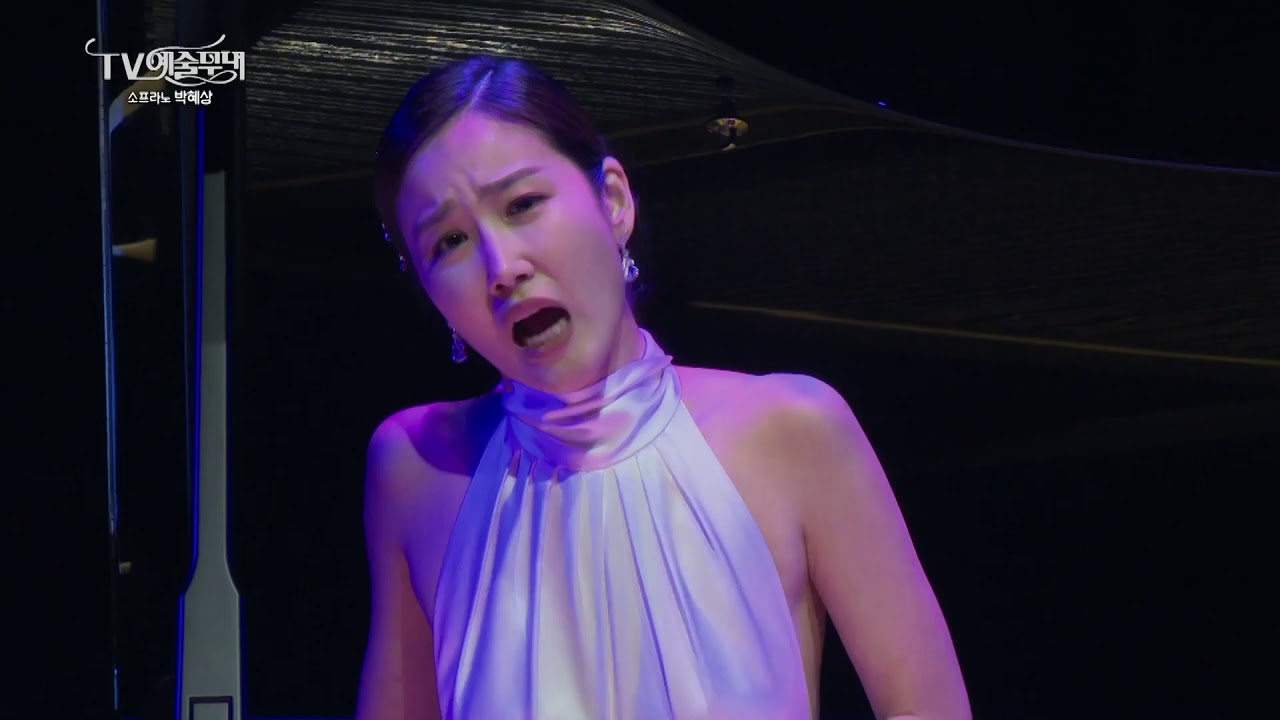 [박혜상 Hera Hyesang Park & 일리야 라쉬코프스키] 김주원: 연꽃 만나고 가는 바람같이 Like the Wind that met with Lotus