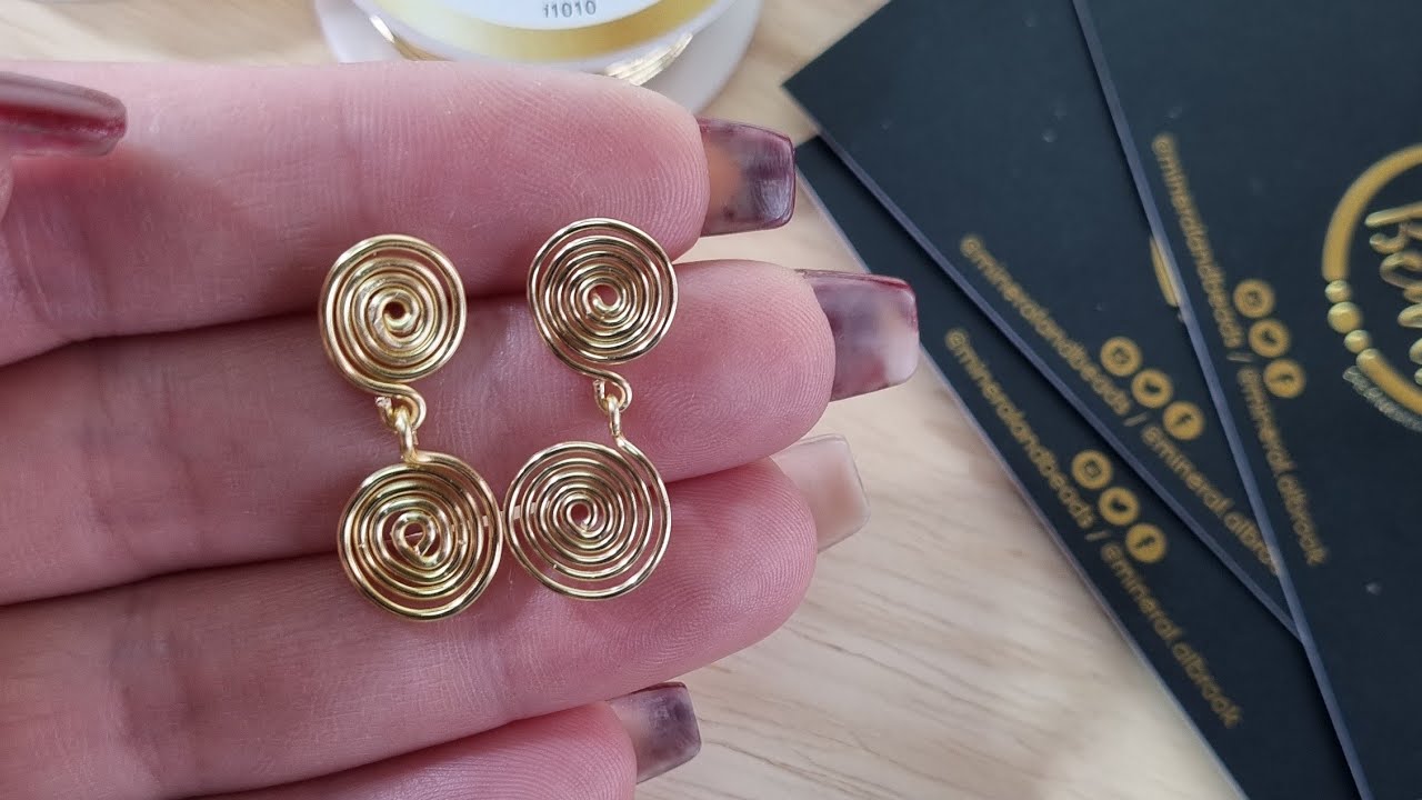 ¿Cómo Hacer Aretes de Topitos con Espiral?
