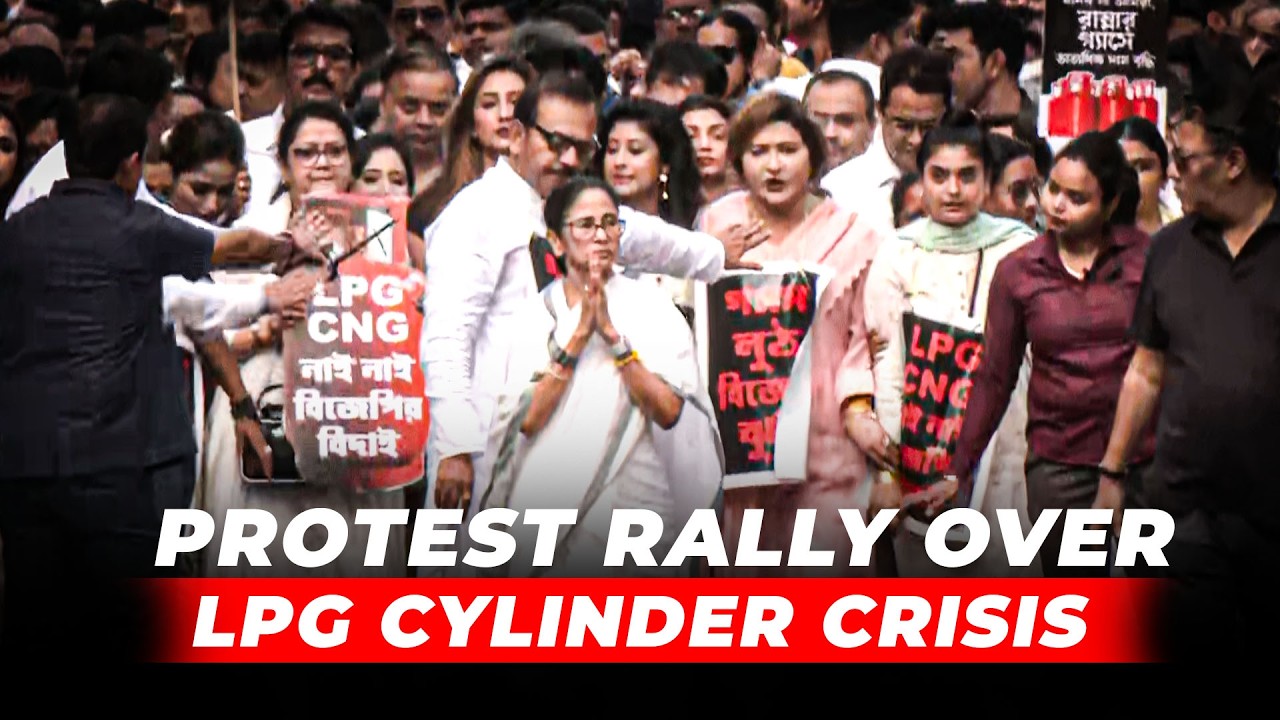 LIVE: West Bengal CM Mamata Banerjee Leads Protest Rally in Kolkata Over LPG Cylinder Crisis | TMC