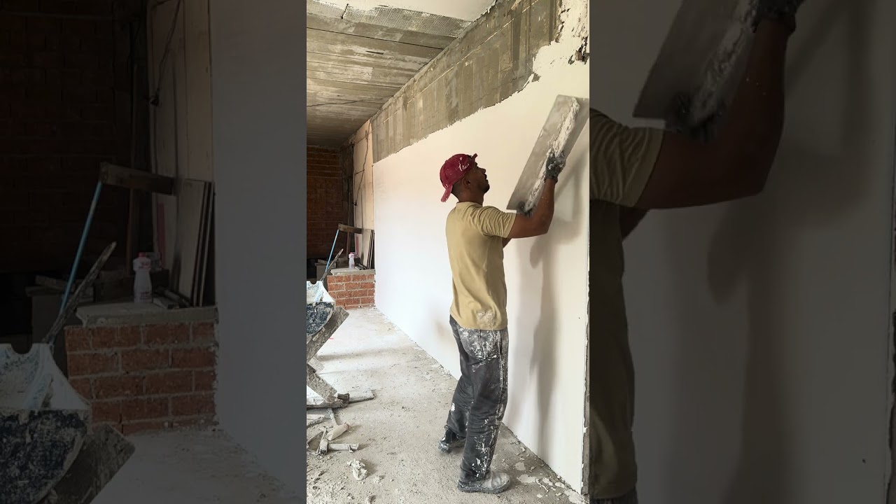 Revestindo uma parede com gesso Olha a economia veja rapidez pra deixar uma parede pronta com gesso