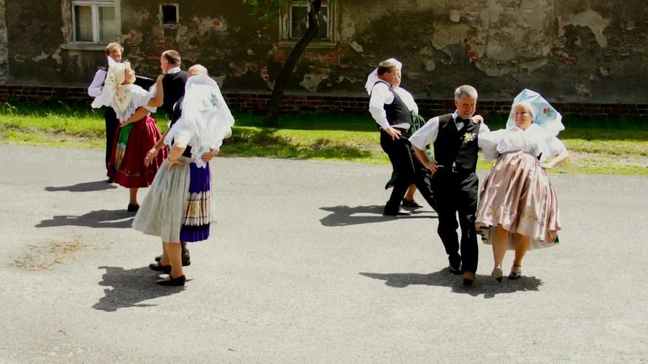 Hochzeitszug in Saspow bei Cottbus 2012