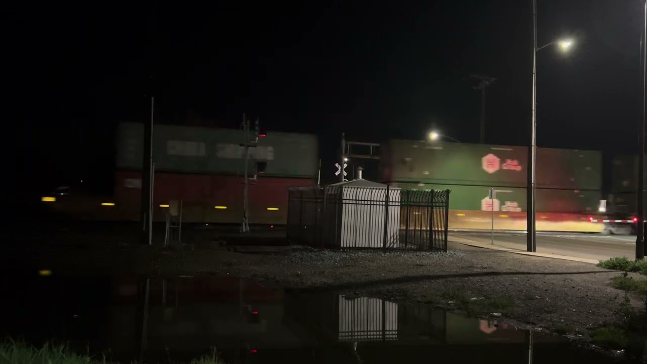 UP 7853 Intermodal Stack Train North - E, Lodi Avenue. Railroad Crossing, Lodi CA
