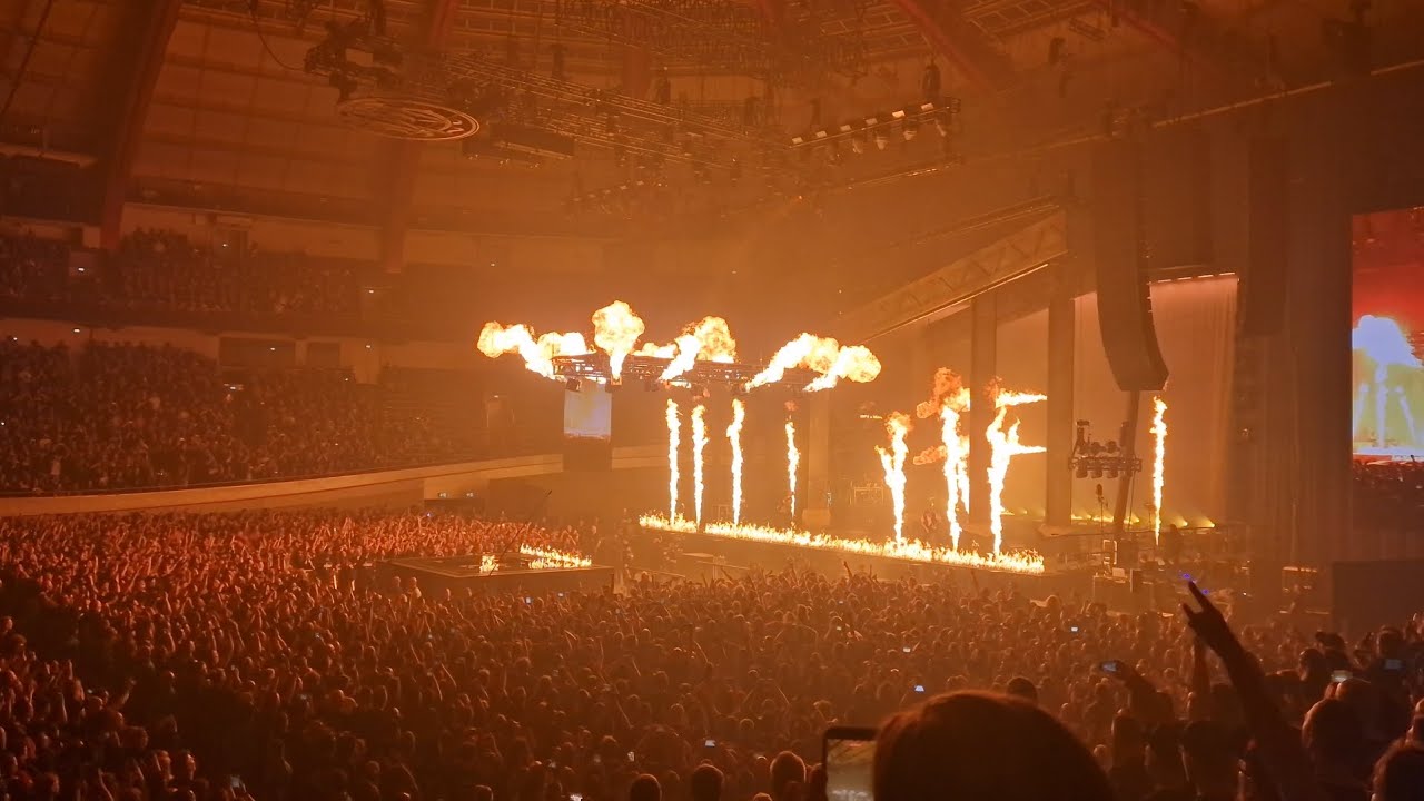 PARKWAY DRIVE - CRUSHED (Live in Dortmund Westfalenhalle 27.09.2025)