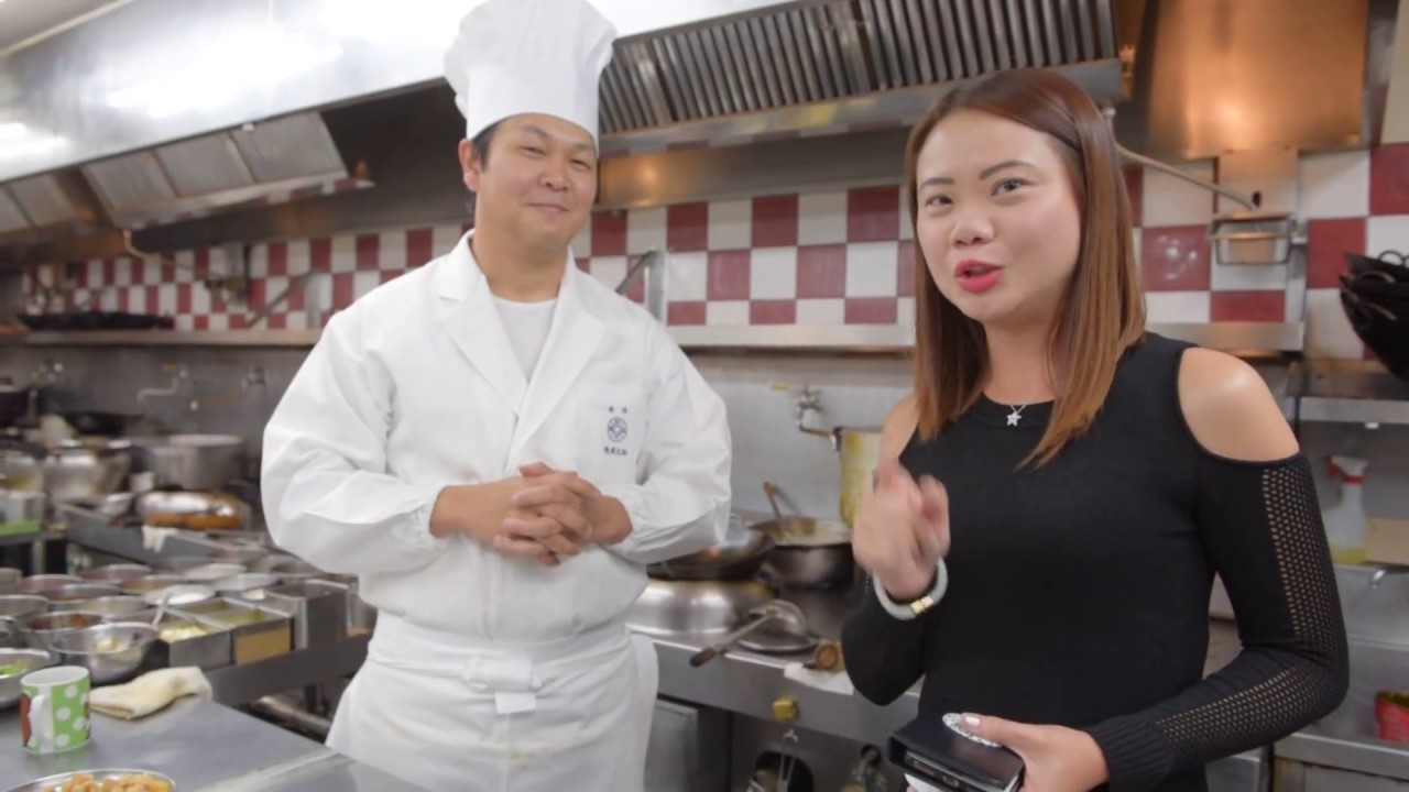 2 Michelin Star Chef Kentaro Chen's Shisen Hanten Kitchen Tour & Surprise Mapo Tofu!