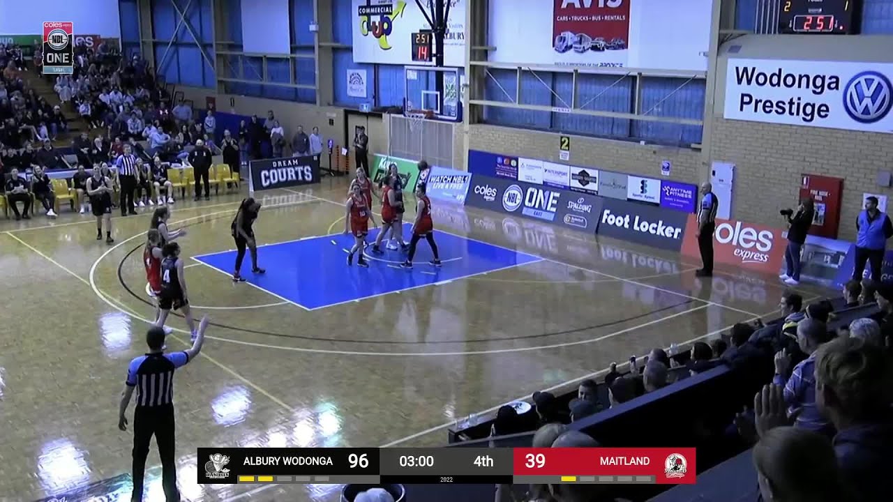 Unique Thompson Posts 30 points & 14 rebounds vs. Maitland