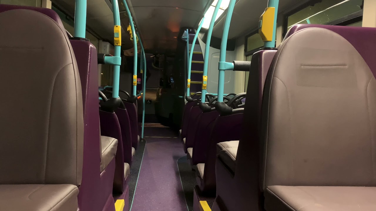 *Kickdown!* *Uncommon* First Kernow Wright Eclipse Gemini Volvo B7TL 32525 YJ54 XUR Route U1