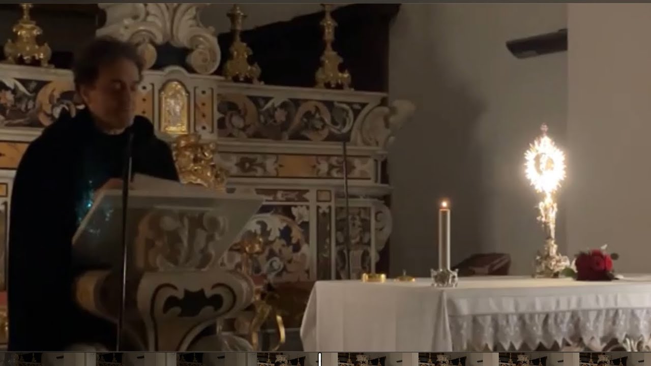 ADORAZIONE EUCARISTICA