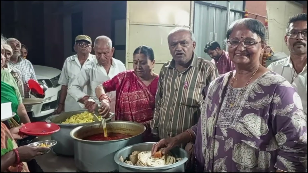 સિવિલ હોસ્પિટલ જૂનાગઢમાં દર્દીઓને ભોજન