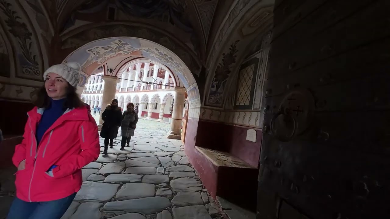 MOSTEIRO DE RILA: Um dos Lugares Mais Impressionante da Bulgária 🇧🇬 (Vlog)