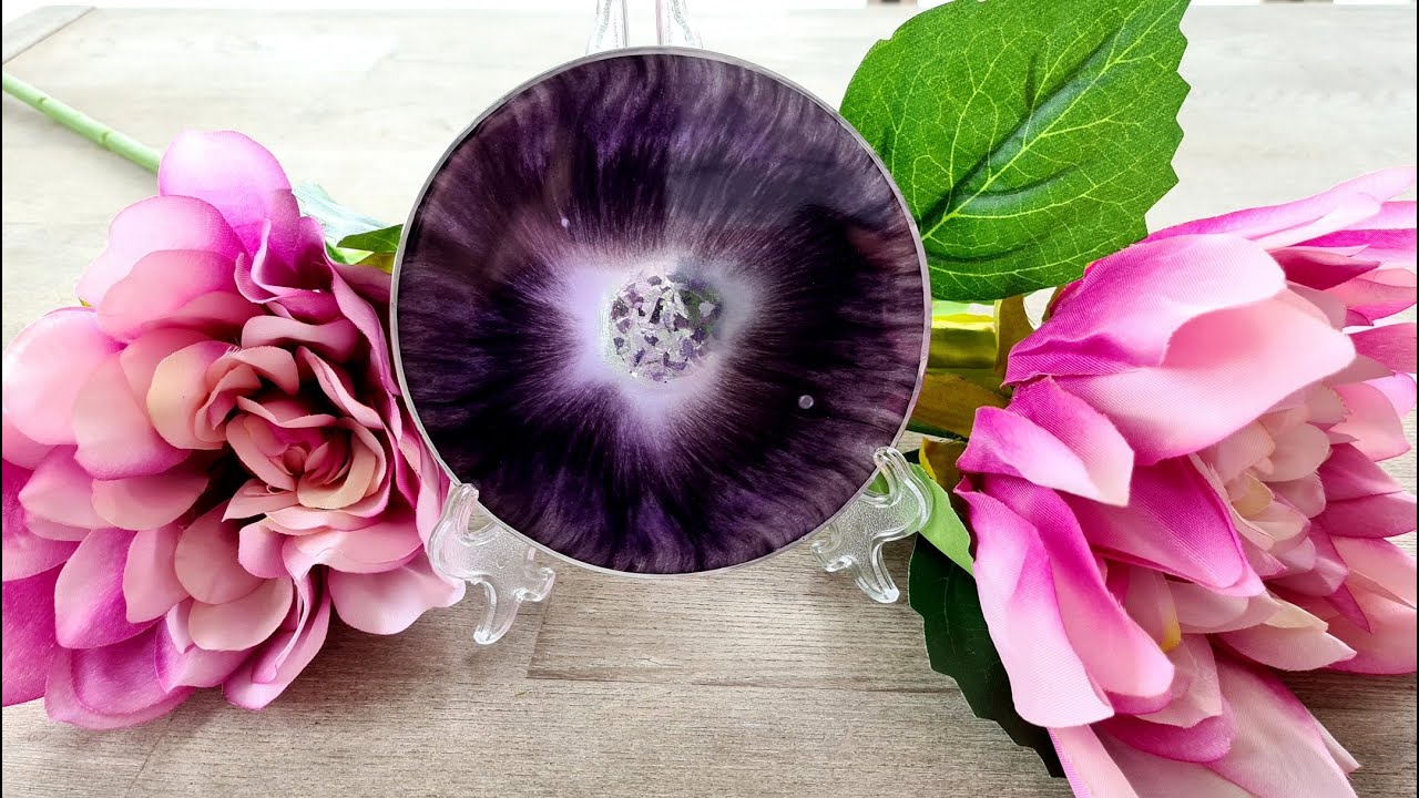 #994 Amazing 'Furry' Effects In this Purple Resin Coaster