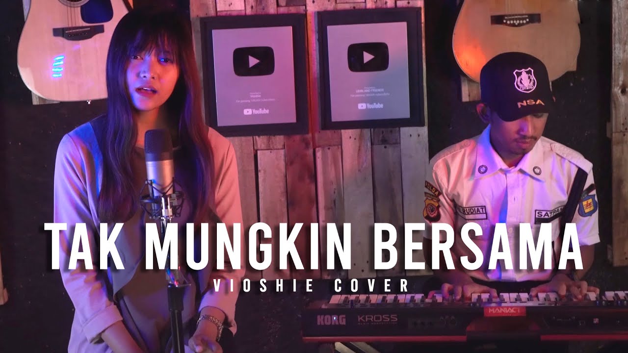 Tak Mungkin Bersama - Judika ( Vioshie Cover )
