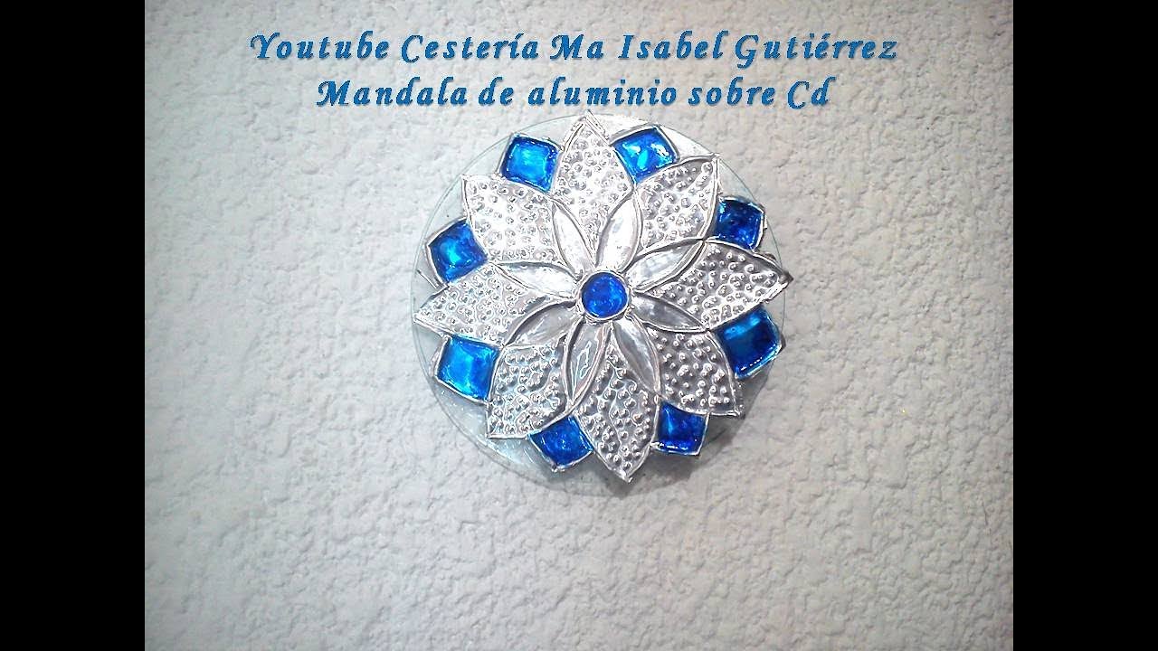 Mandala de aluminio montada en un Cd. DIY