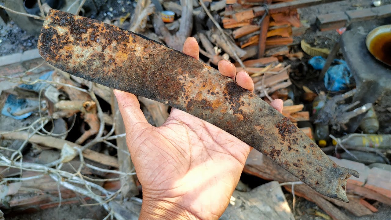 Making A New Knife From An Old Rusty Broken Knife - Restoration