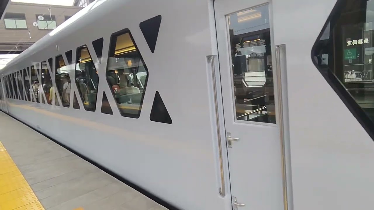 スペーシアX5号🚃N104F編成N100系🚃東武日光 行き🚃💨