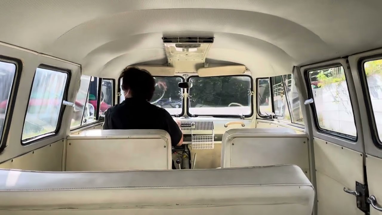 販売車両　VW BUS type2  2/4