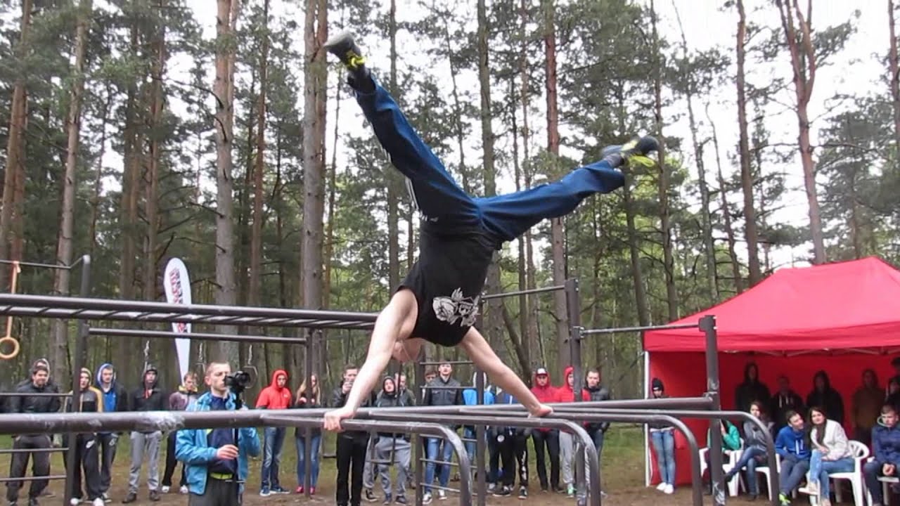 Gatvės gimnastikos varžybos PAJŪRIO TAURĖ / STREET WORKOUT MEET
