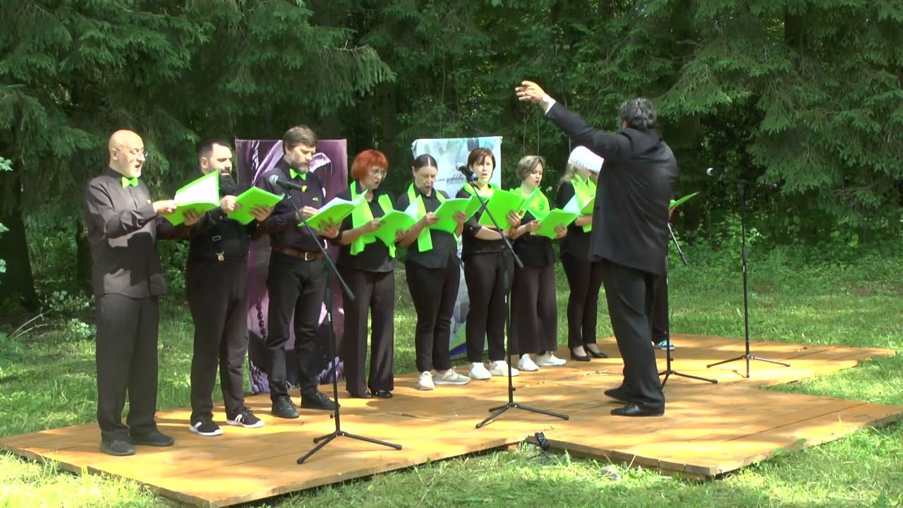 Dmitry Stepanovich, Olga Mochalova. 