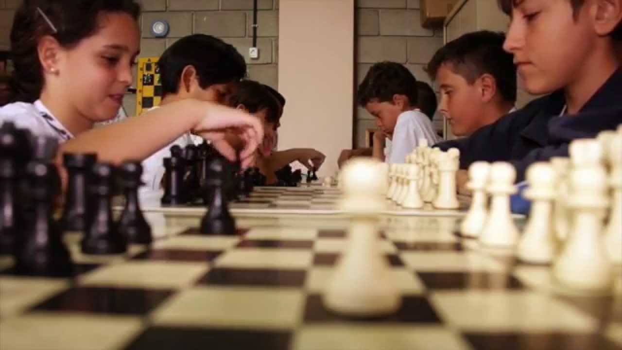 COLEGIO ECHEYDE ¡ Y yo también ! Tres centros educativos, un Colegio Echeyde.