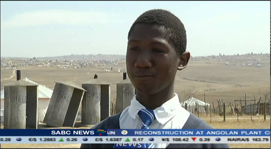 Tyumbu Junior School near Mthatha does not have bathroom facilities