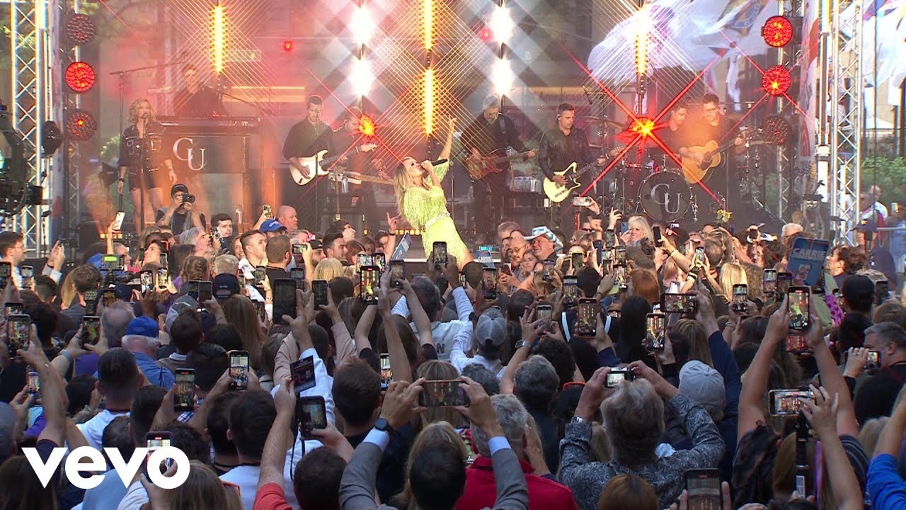Carrie Underwood - Out Of That Truck (Live From The Today Show)