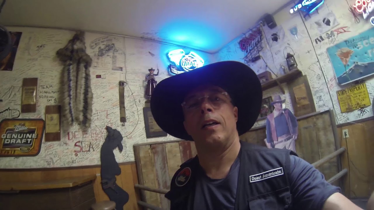 La route 66 en Harley Davidson, côte Ouest des Etats-Unis d'Amérique.