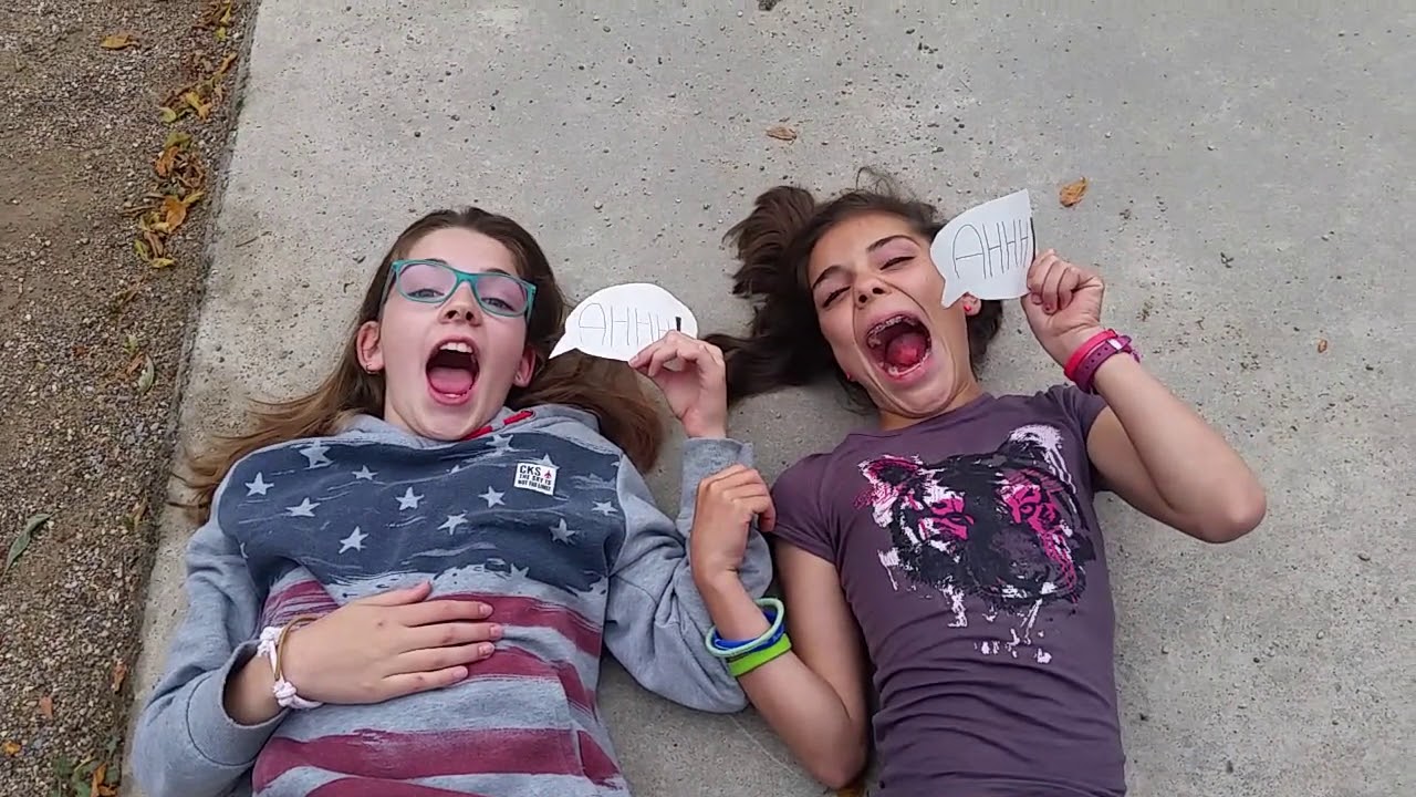 Yo Contigo, Tú Conmigo - Videoclip - Milenario de la Lengua - Explora