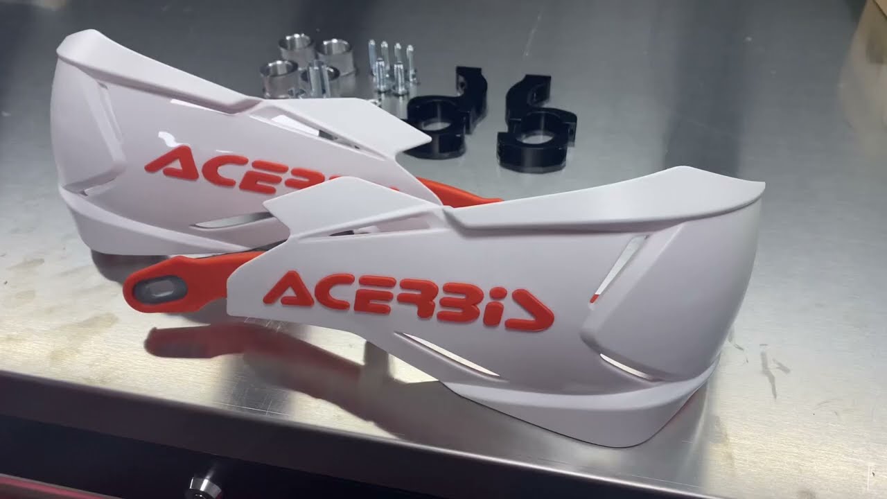 Montage des prot&egrave;ges mains ACERBIS X-FACTORY